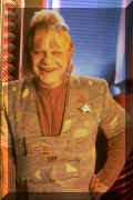 voyager_crew_neelix4.jpg (54552 Byte)
